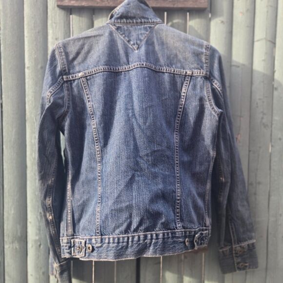Tommy Hilfiger Vintage Denim Jacket | Medium - Picture 2 of 4